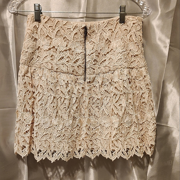 Alice & Olivia Cream Natural Jayce Mini Skirt - Picture 5 of 13